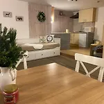 Silver Daire